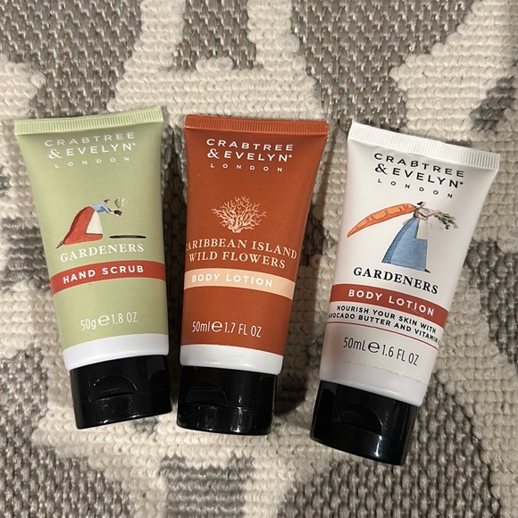 Crabtree & Evelyn Bath & Body New Crabtree Evelyn Hand Scrub And